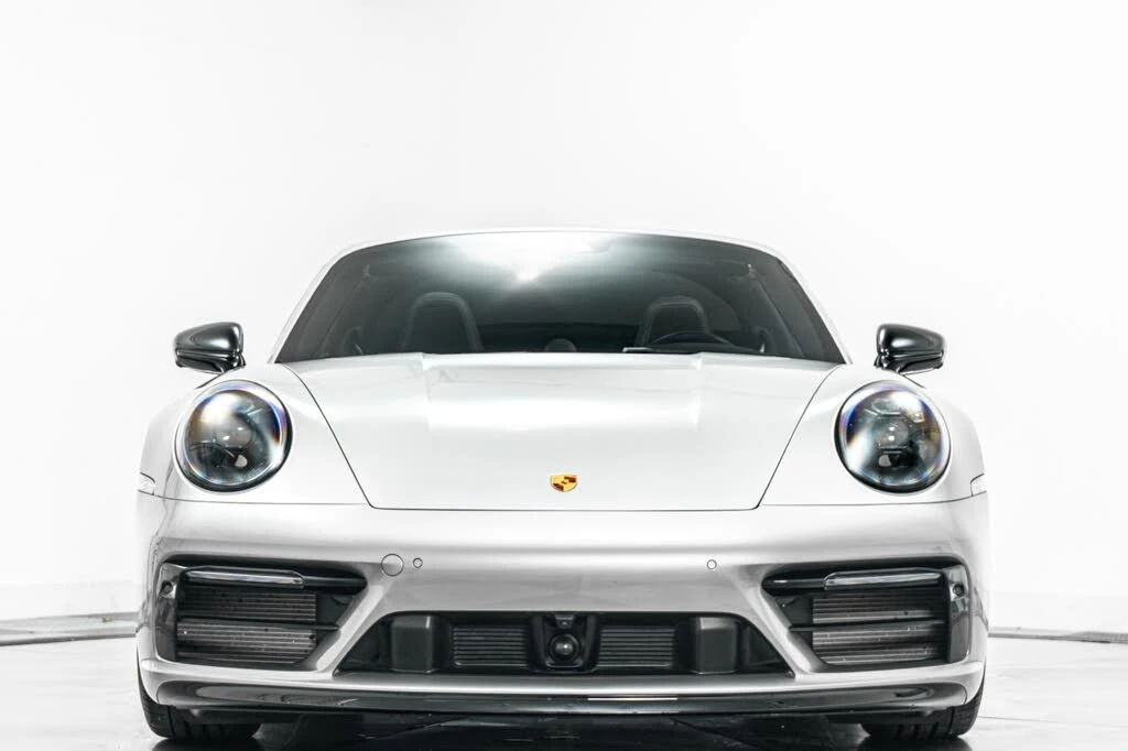 2022 Porsche 992 Targa 4 GTS - Image 4 of 31