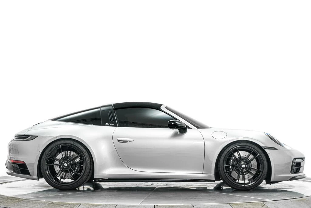 2022 Porsche 992 Targa 4 GTS - Image 18 of 31