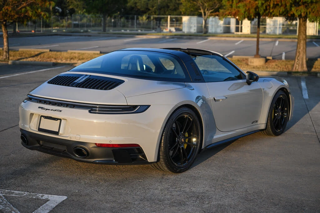 2022 Porsche 992 Targa 4 GTS - Image 6 of 31