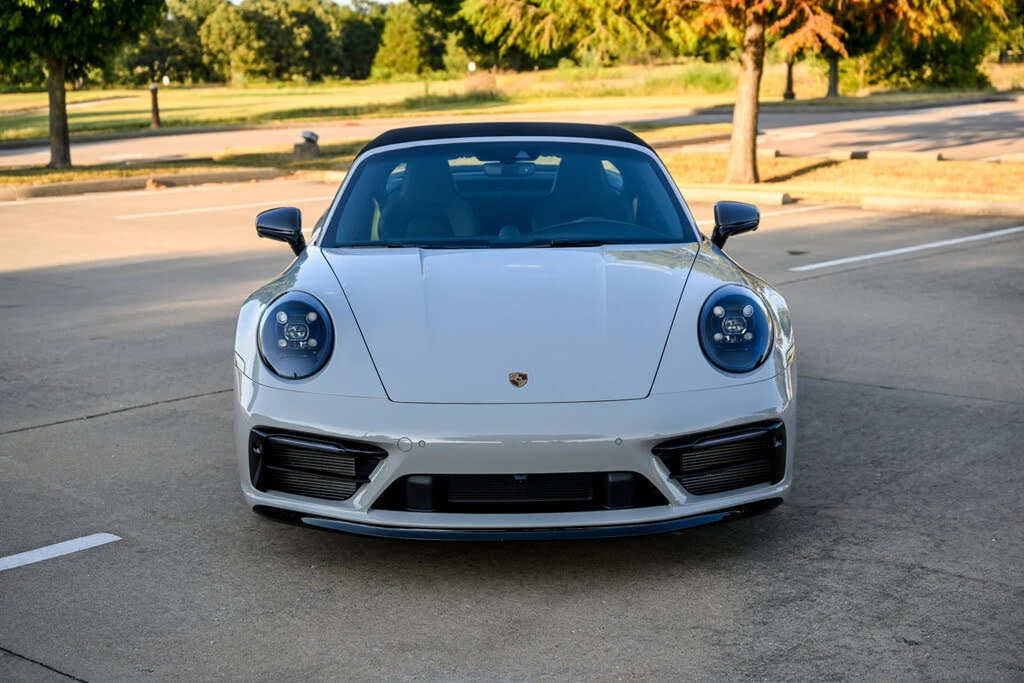 2022 Porsche 992 Targa 4 GTS - Image 9 of 31