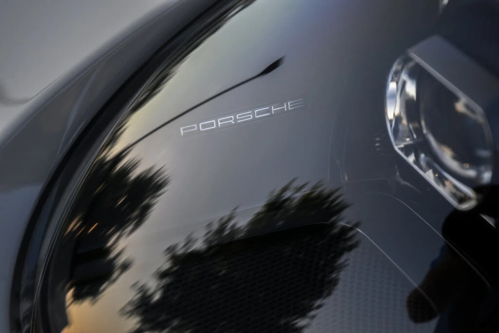 2022 Porsche 992 Targa 4 GTS - Image 23 of 31