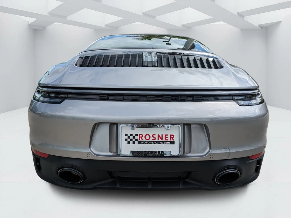 2022 Porsche 992 Targa 4 GTS - Image 4 of 31