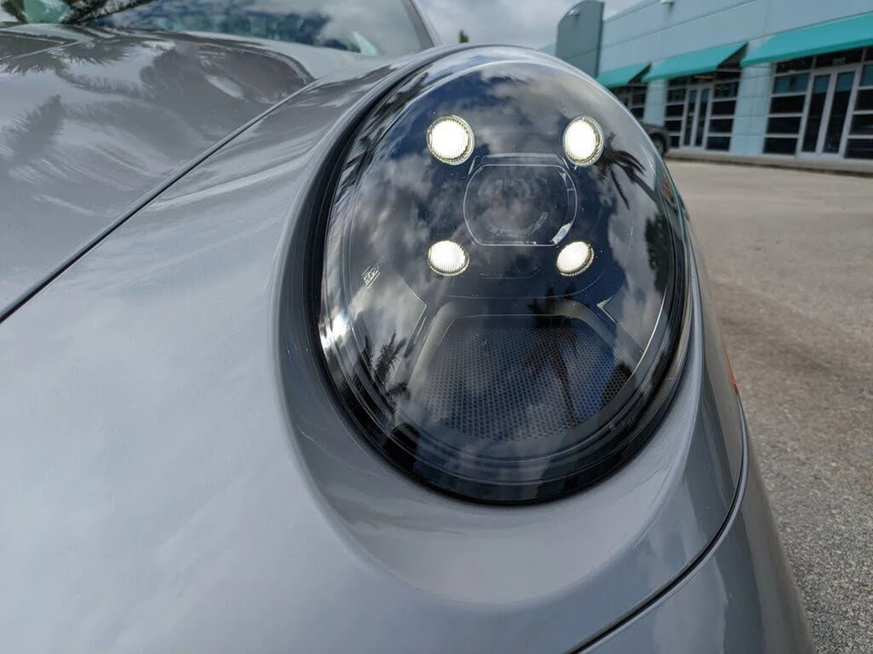 2022 Porsche 992 Targa 4 GTS - Image 10 of 31