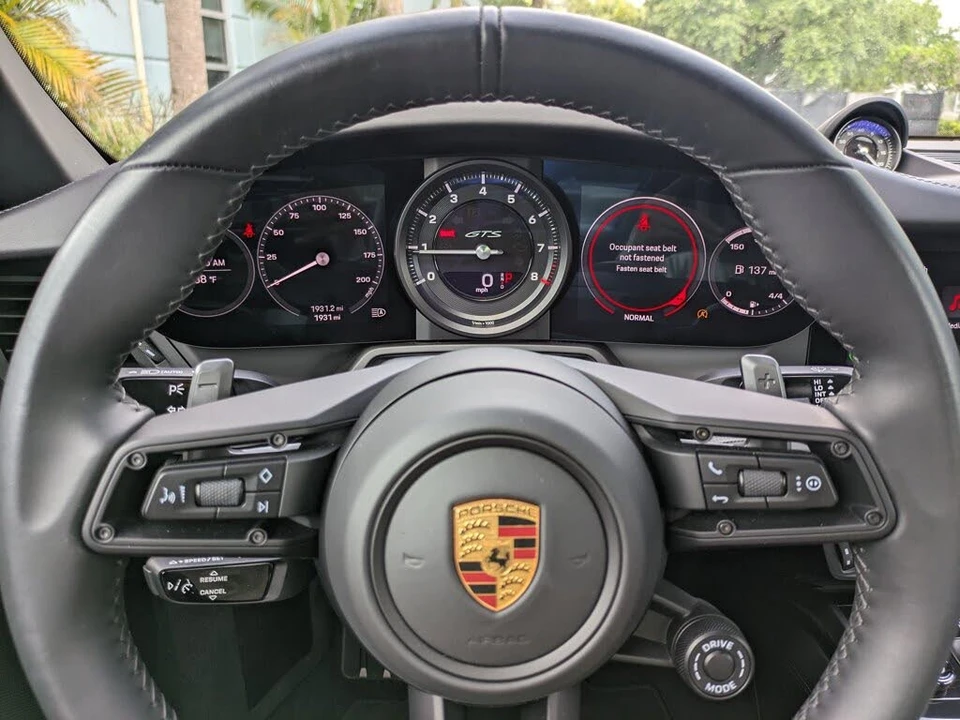 2022 Porsche 992 Targa 4 GTS - Image 27 of 31