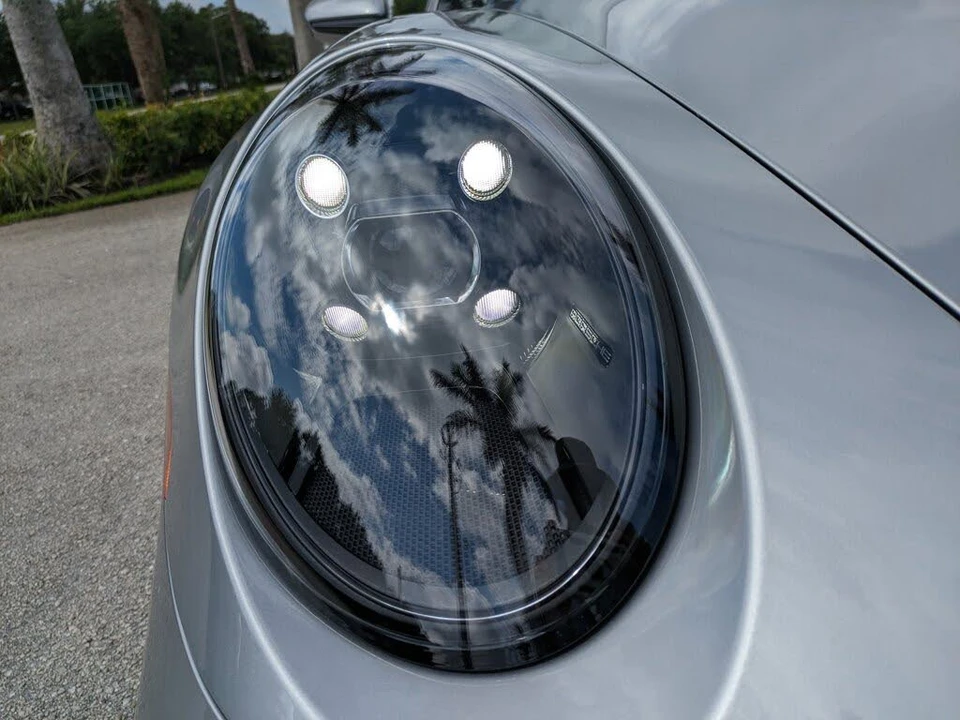 2022 Porsche 992 Targa 4 GTS - Image 9 of 31