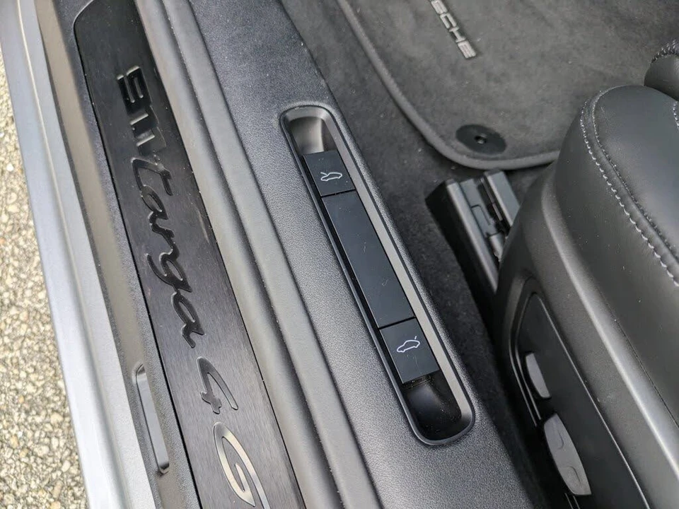 2022 Porsche 992 Targa 4 GTS - Image 20 of 31