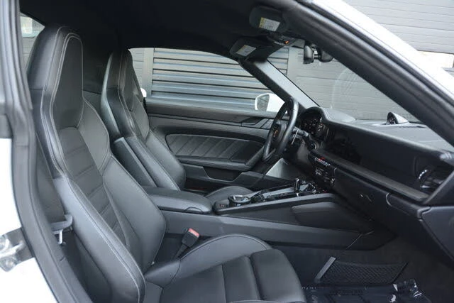 2022 Porsche 992 Targa 4 GTS - Image 29 of 31