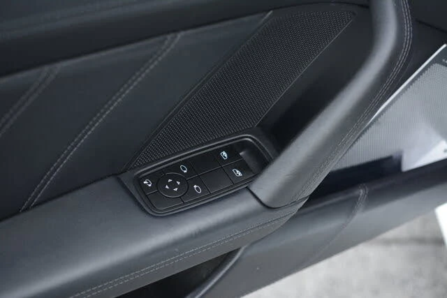 2022 Porsche 992 Targa 4 GTS - Image 15 of 31