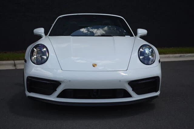 2022 Porsche 992 Targa 4 GTS - Image 10 of 31