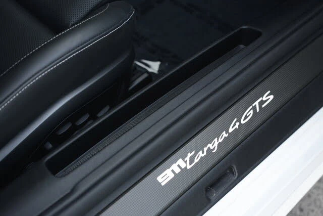 2022 Porsche 992 Targa 4 GTS - Image 28 of 31