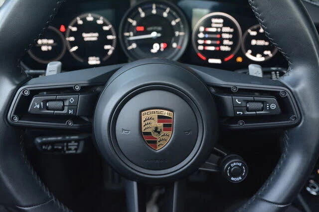 2022 Porsche 992 Targa 4 GTS - Image 18 of 31