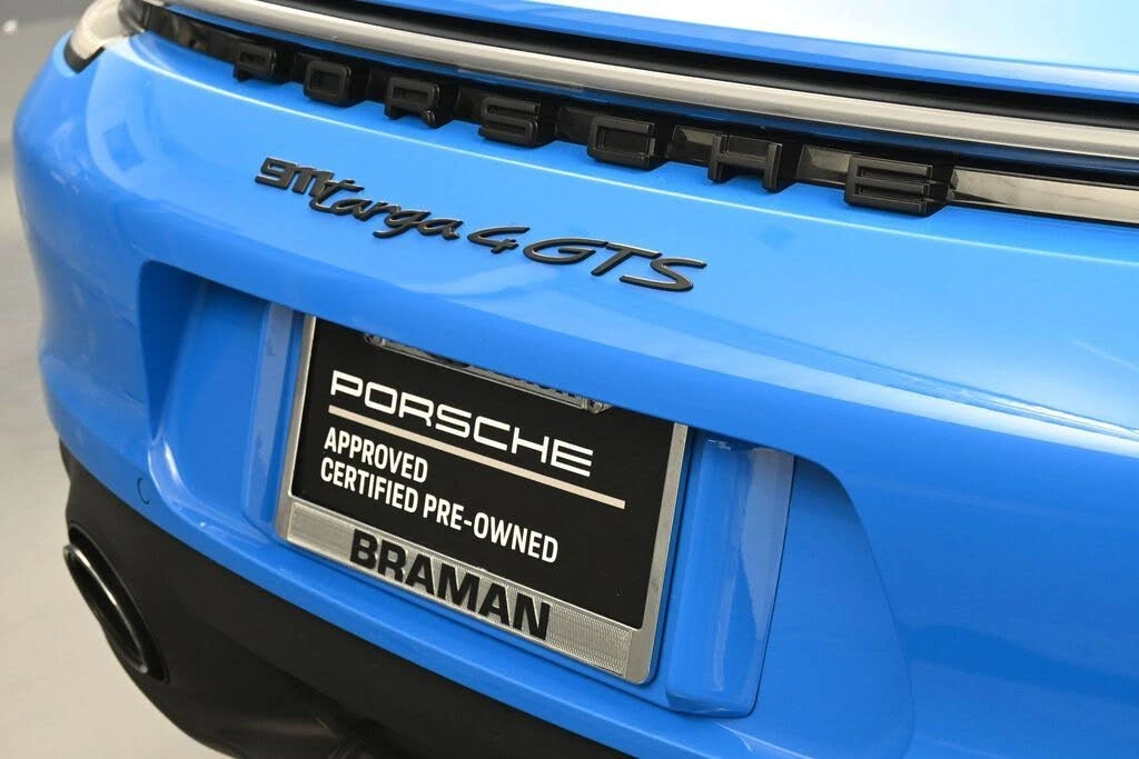 2022 Porsche 992 Targa 4 GTS - Image 27 of 31