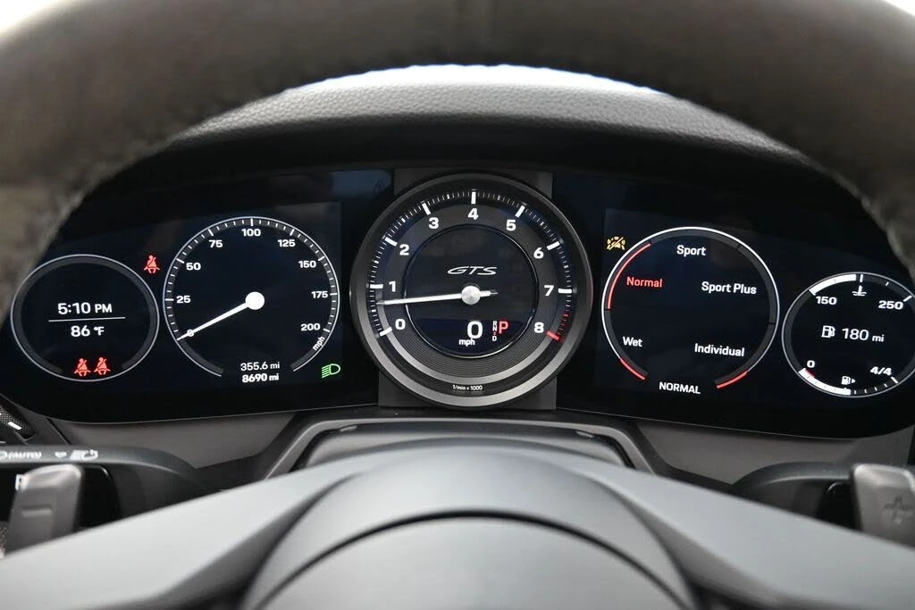 2022 Porsche 992 Targa 4 GTS - Image 11 of 31