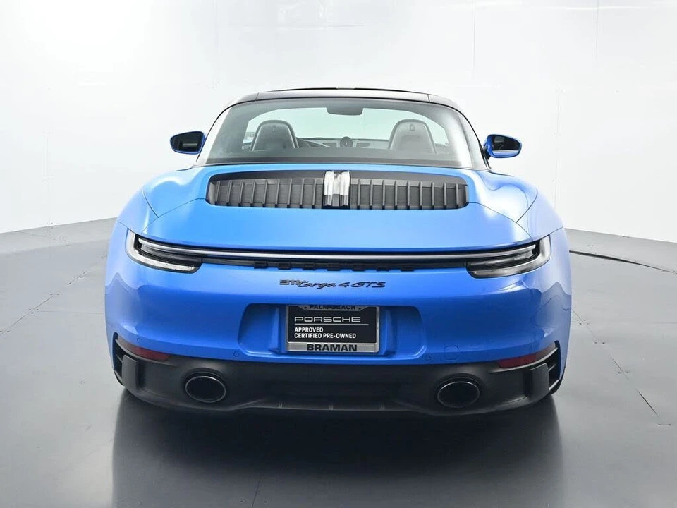 2022 Porsche 992 Targa 4 GTS - Image 13 of 31