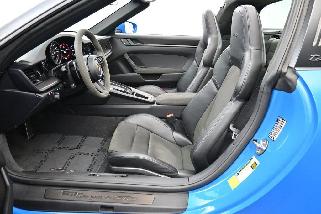 2022 Porsche 992 Targa 4 GTS - Image 7 of 31