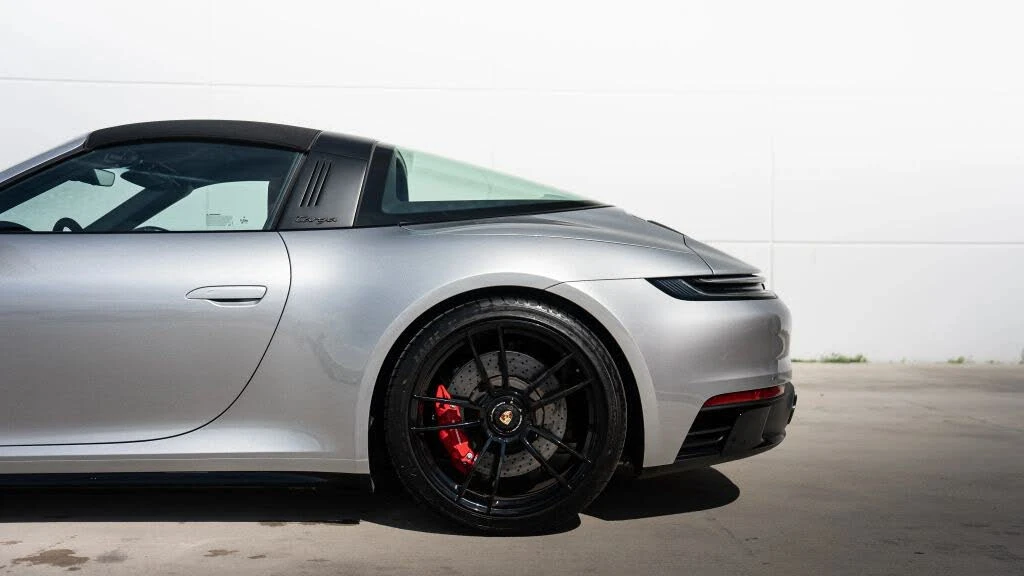 2022 Porsche 992 Targa 4 GTS - Image 16 of 31