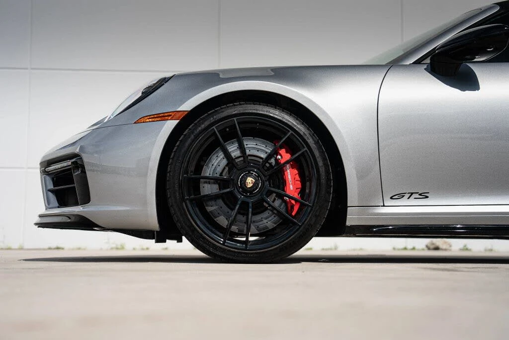 2022 Porsche 992 Targa 4 GTS - Image 14 of 31