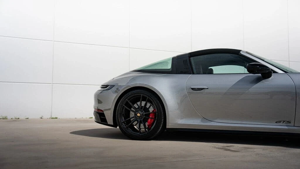 2022 Porsche 992 Targa 4 GTS - Image 4 of 31