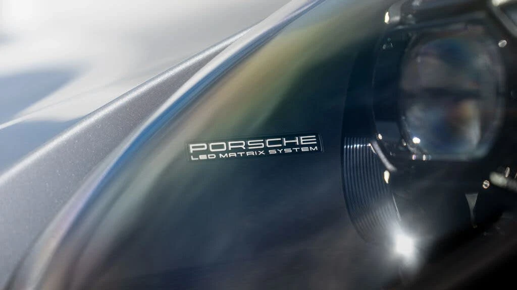 2022 Porsche 992 Targa 4 GTS - Image 24 of 31