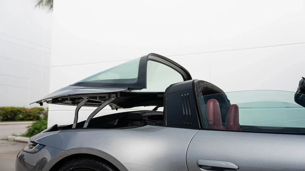 2022 Porsche 992 Targa 4 GTS - Image 22 of 31