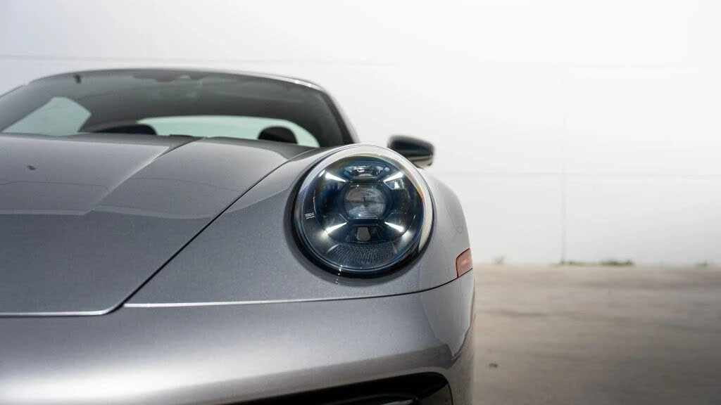 2022 Porsche 992 Targa 4 GTS - Image 9 of 31
