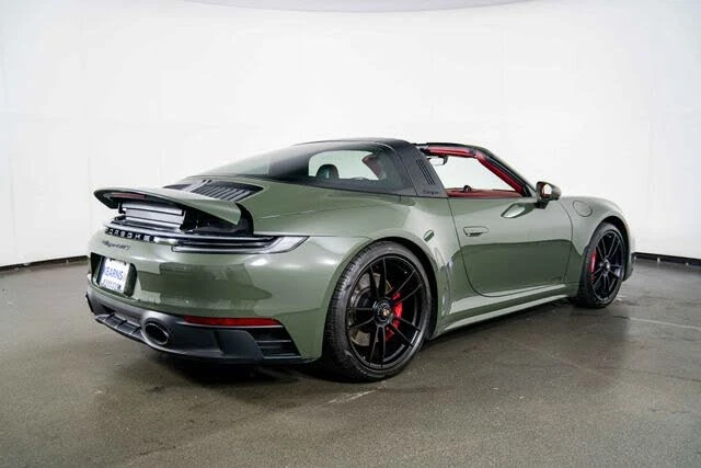 2022 Porsche 992 Targa 4 GTS - Image 8 of 31