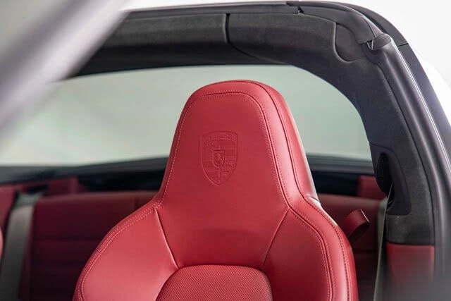 2022 Porsche 992 Targa 4 GTS - Image 16 of 31