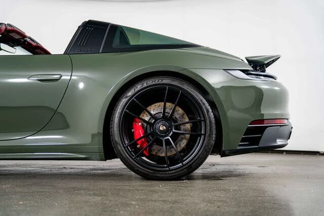 2022 Porsche 992 Targa 4 GTS - Image 13 of 31