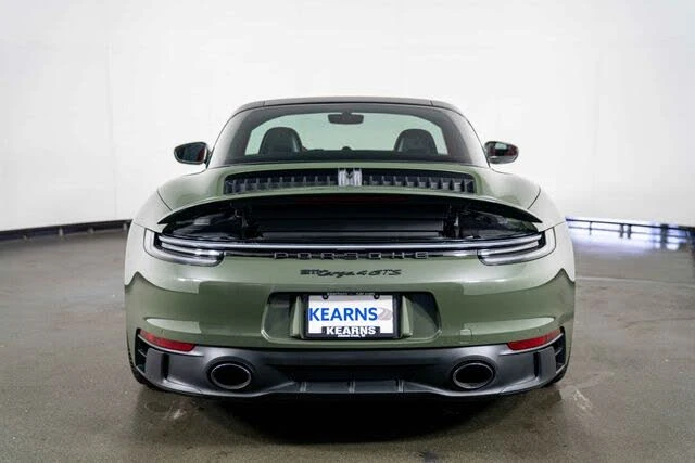 2022 Porsche 992 Targa 4 GTS - Image 7 of 31