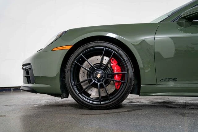 2022 Porsche 992 Targa 4 GTS - Image 12 of 31