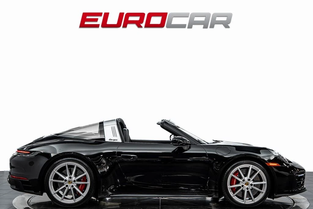 2022 Porsche 992 Targa 4 GTS - Image 7 of 31