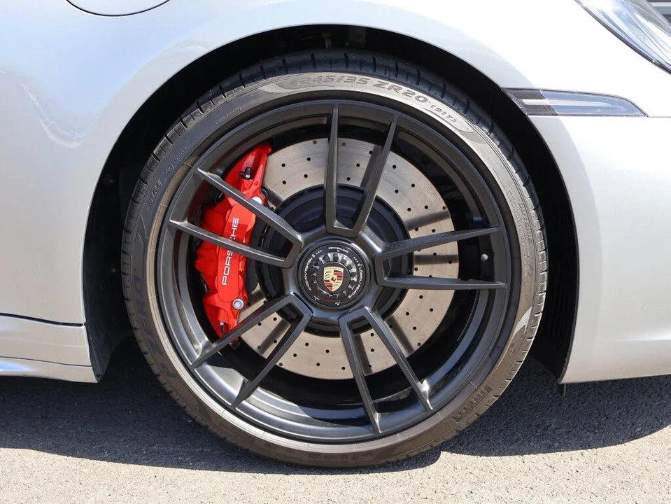 2022 Porsche 992 Targa 4 GTS - Image 13 of 31