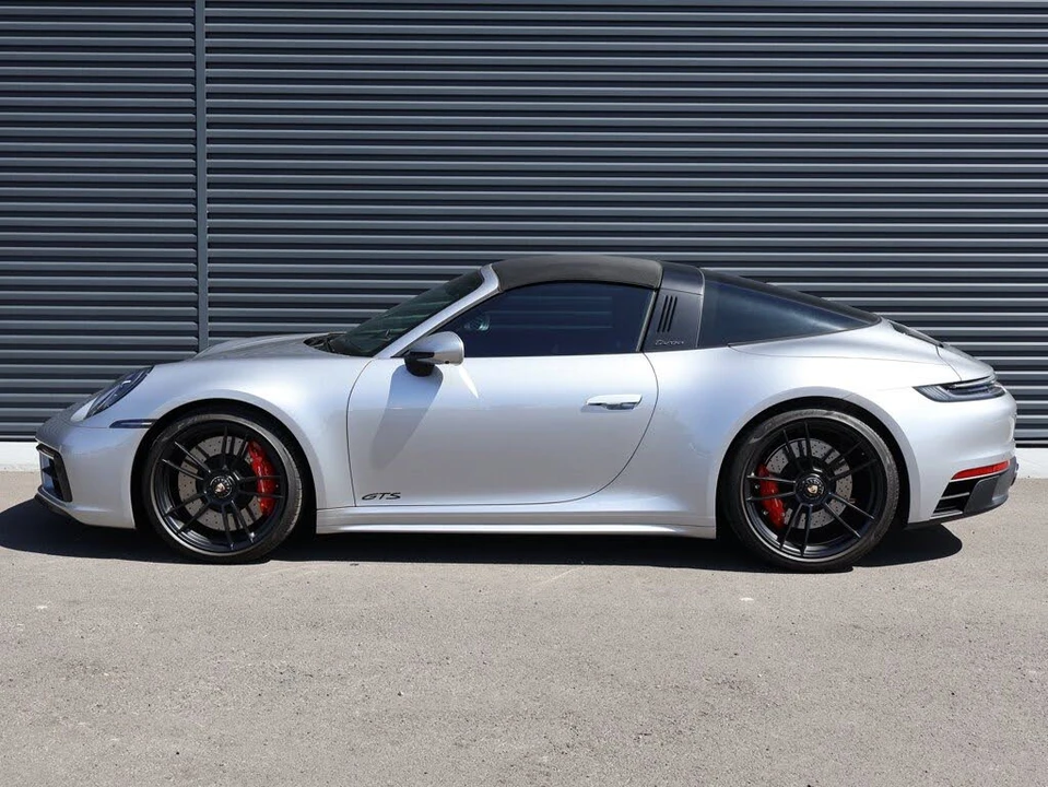 2022 Porsche 992 Targa 4 GTS - Image 2 of 31
