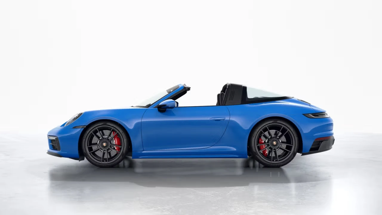 2022 Porsche 992 Targa 4 GTS - Image 13 of 31