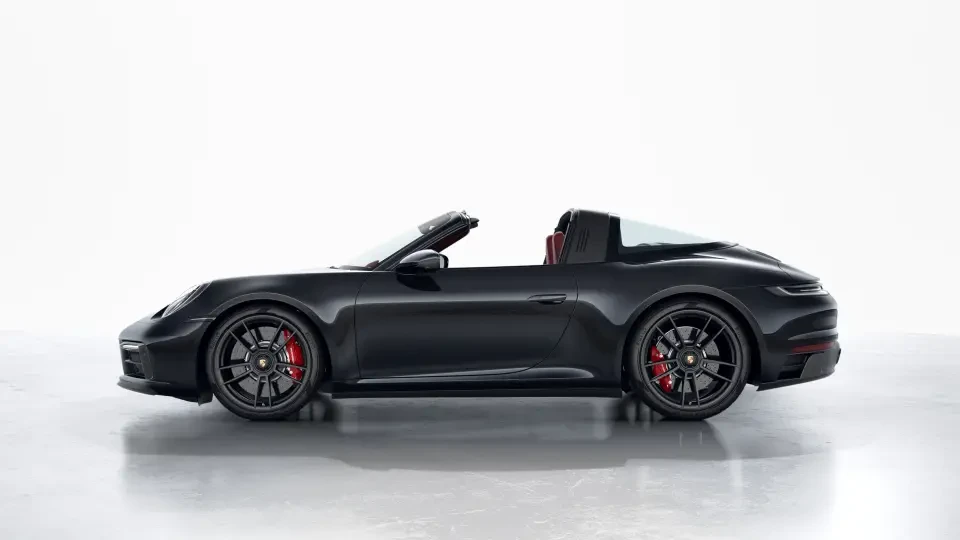 2022 Porsche 992 Targa 4 GTS - Image 15 of 31