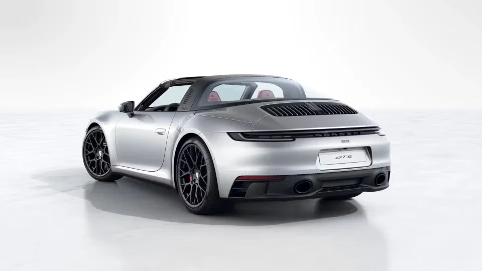 2022 Porsche 992 Targa 4 GTS - Image 19 of 31