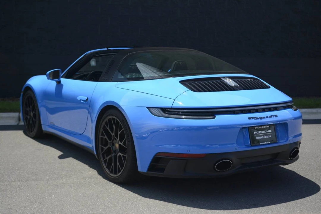 2022 Porsche 992 Targa 4 GTS - Image 3 of 5