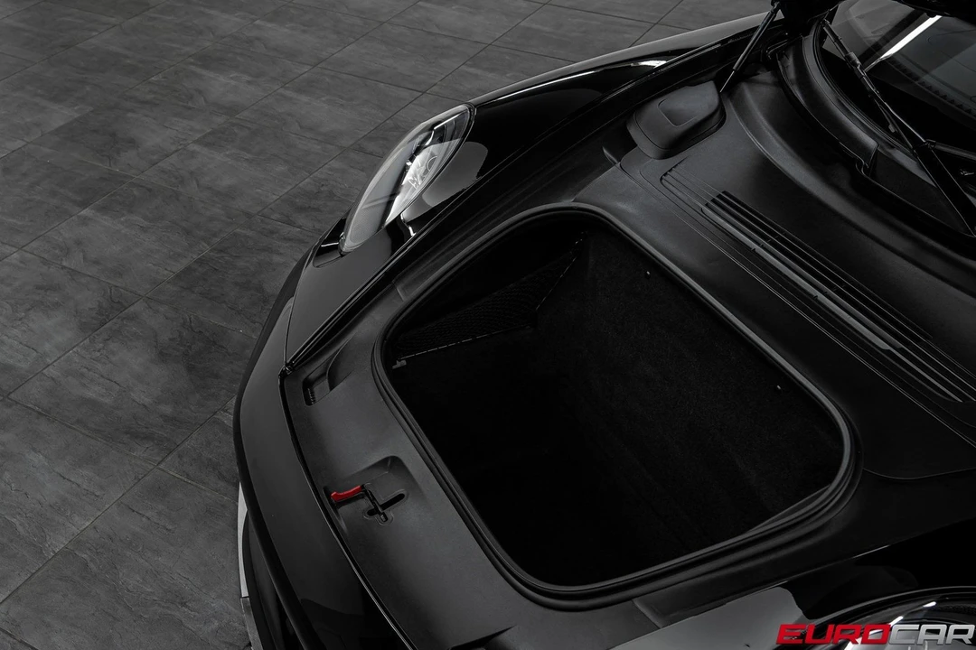 2022 Porsche 992 Targa 4 GTS - Image 12 of 31