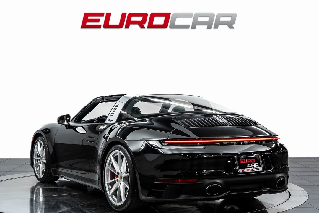 2022 Porsche 992 Targa 4 GTS - Image 4 of 31
