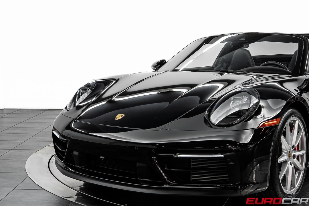 2022 Porsche 992 Targa 4 GTS - Image 15 of 31