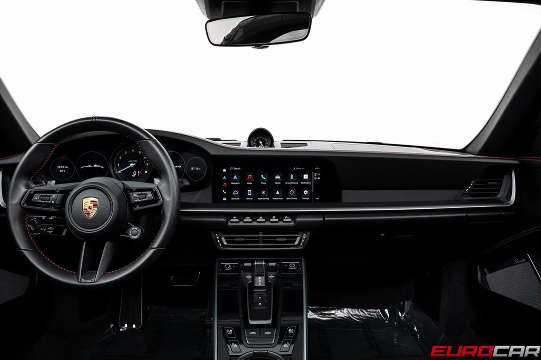 2022 Porsche 992 Targa 4 GTS - Image 27 of 31
