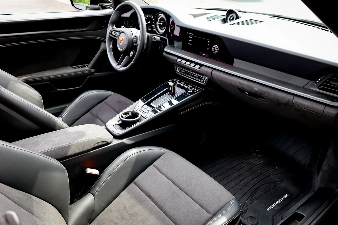 2022 Porsche 992 Targa 4 GTS - Image 12 of 16
