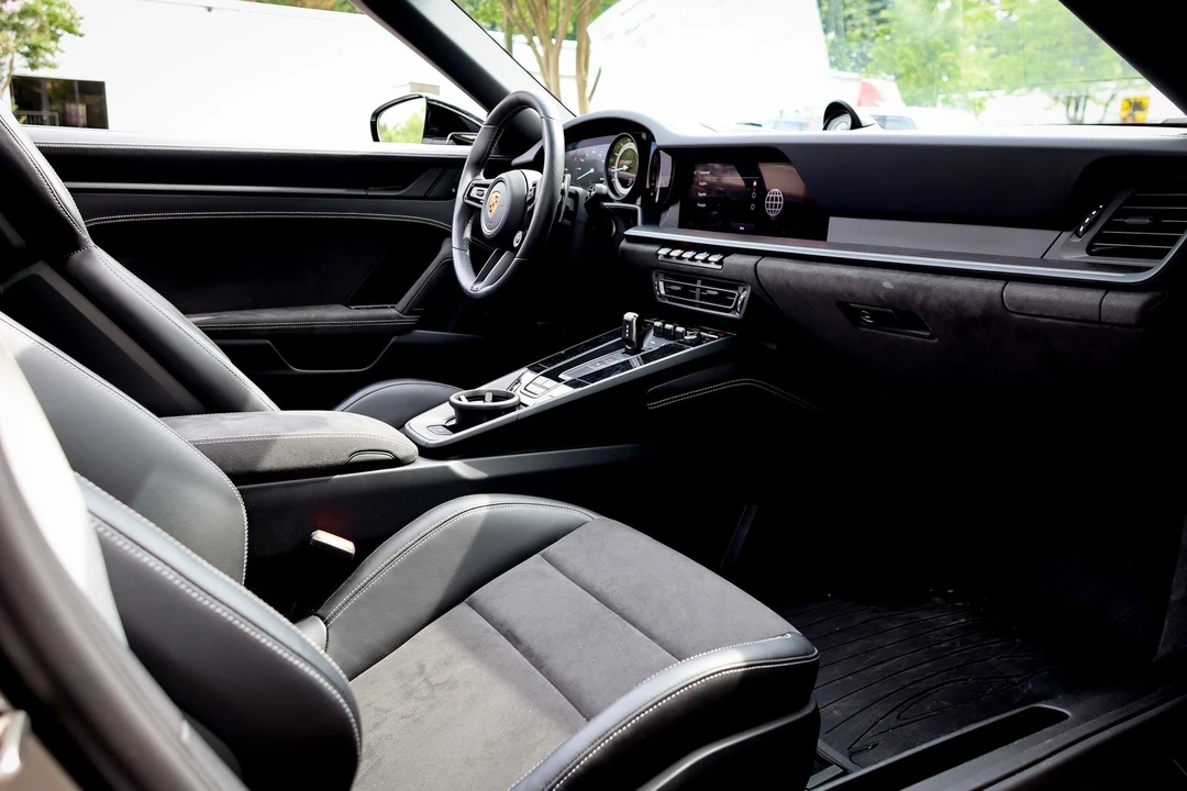 2022 Porsche 992 Targa 4 GTS - Image 13 of 16