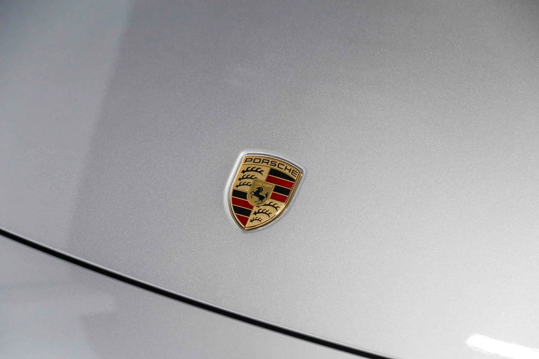 2022 Porsche - Image 29 of 31