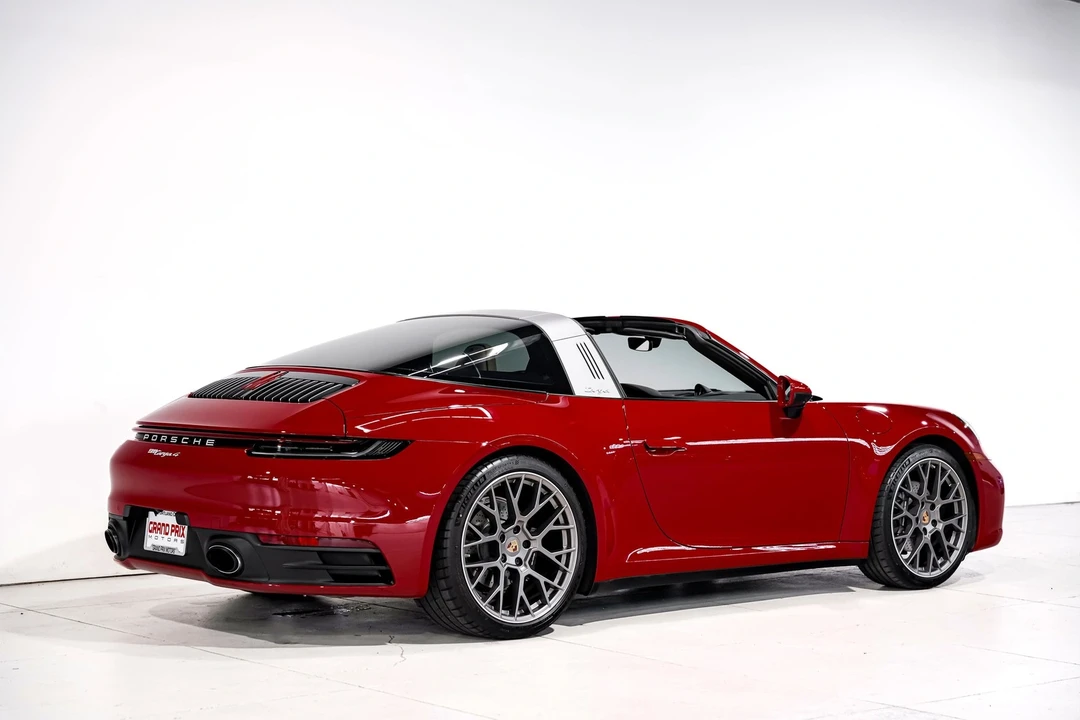 2022 Porsche 992 Targa 4 & 4S - Image 3 of 12