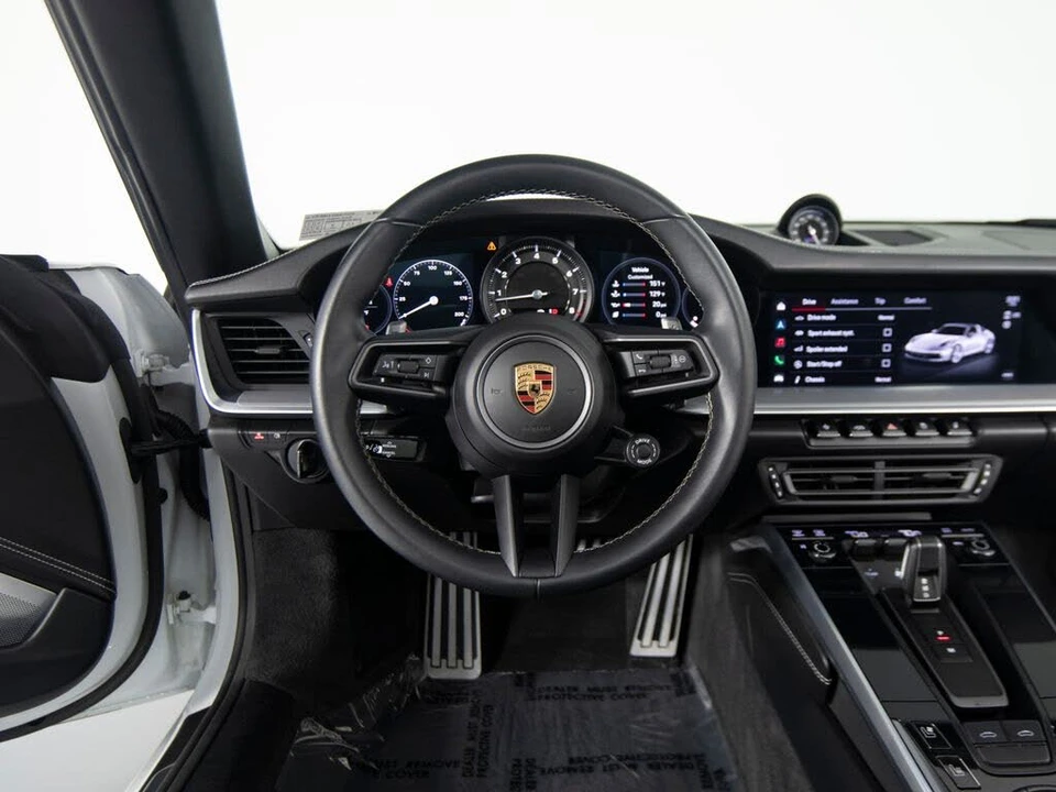 2022 Porsche 992 Targa 4 & 4S - Image 18 of 31