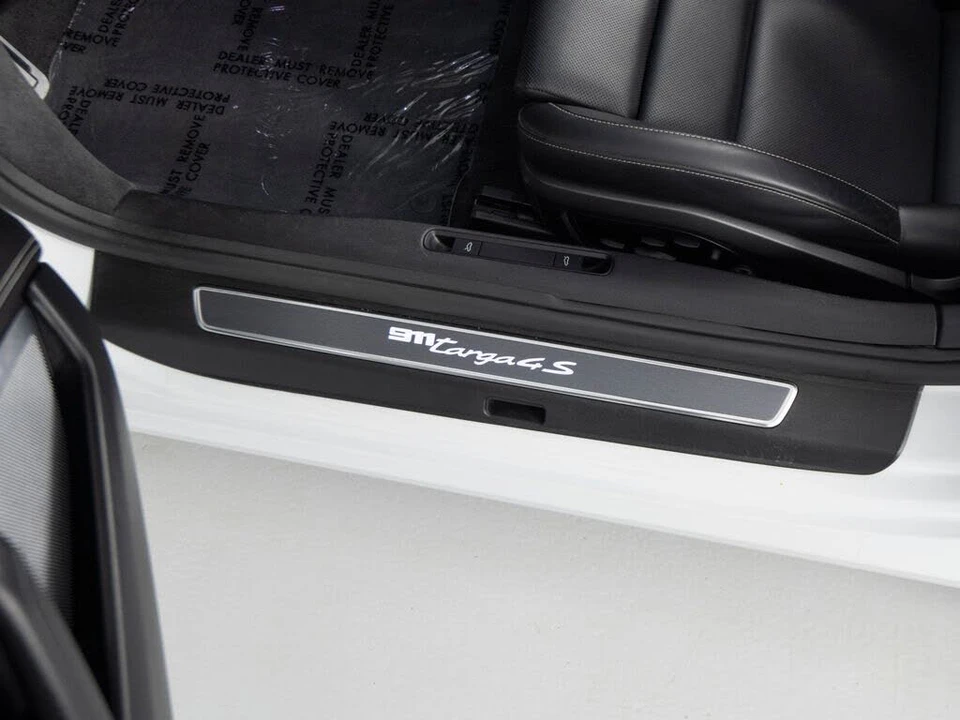 2022 Porsche 992 Targa 4 & 4S - Image 23 of 31