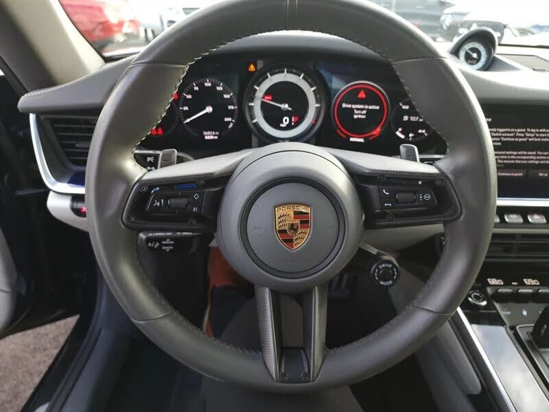 2022 Porsche 992 Targa 4 & 4S - Image 15 of 31