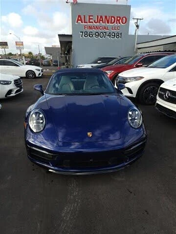 2022 Porsche 992 Targa 4 & 4S - Image 8 of 31