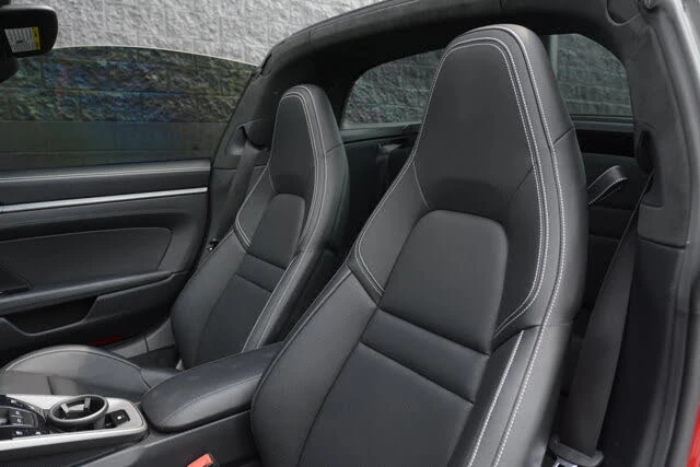 2022 Porsche 992 Targa 4 & 4S - Image 5 of 31